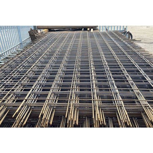 MS weldmesh laid as concrete slab reinforcement before a pour