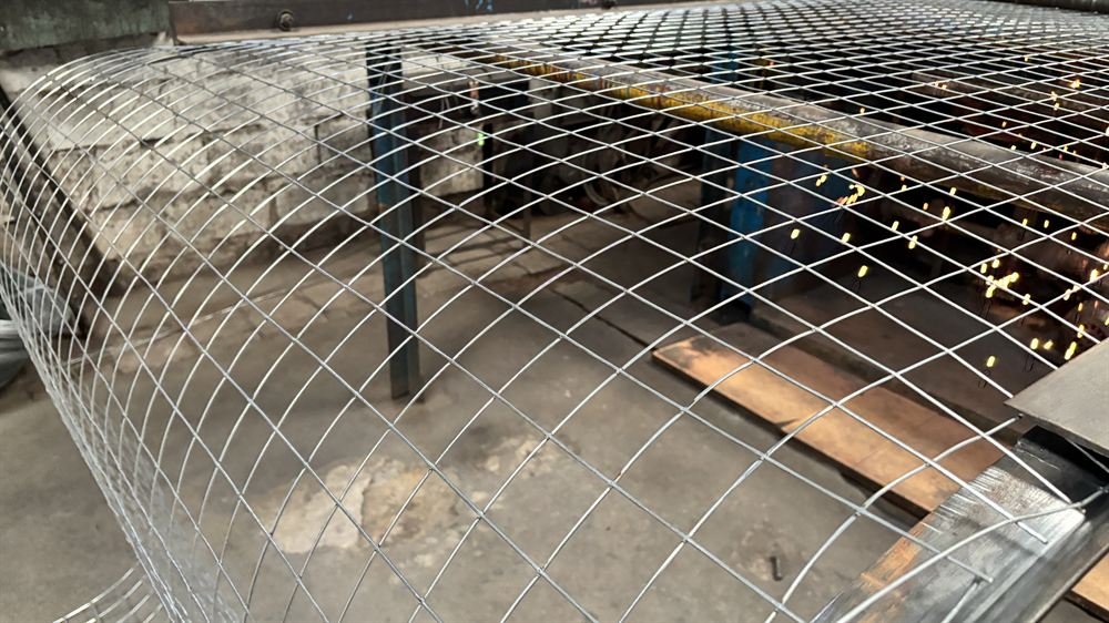 Weldmesh being cut to length on the production line
